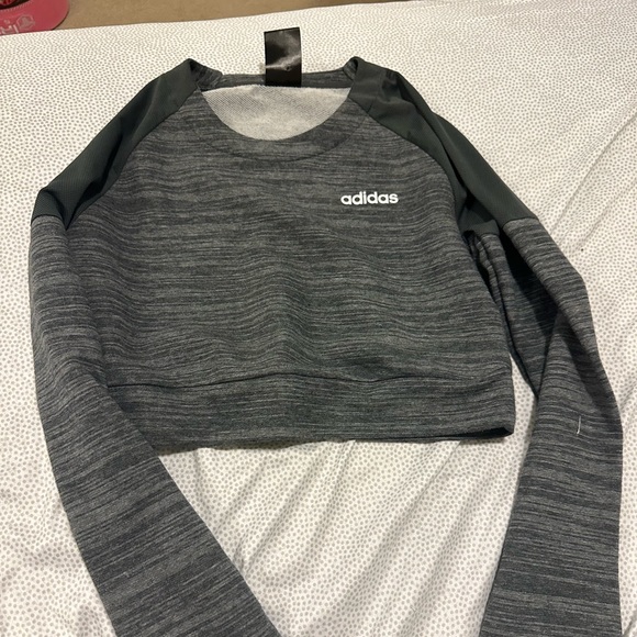 Grey knit cropped top - Picture 1 of 1